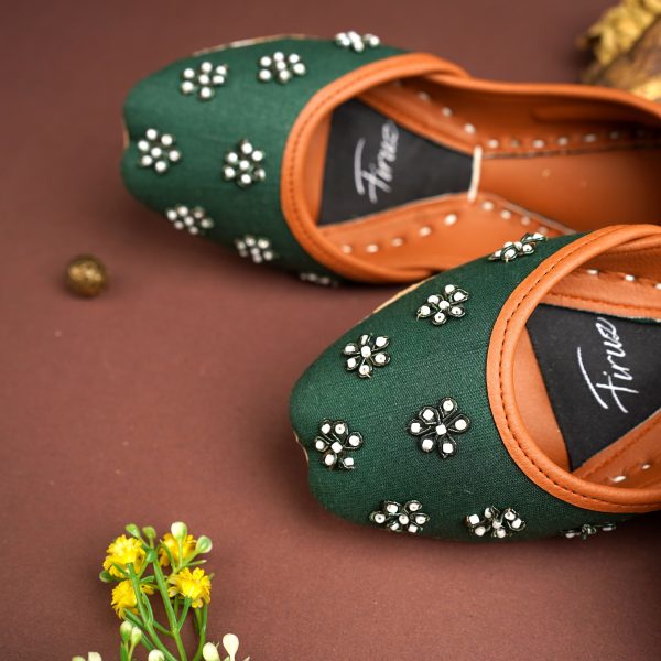Tasawur Bottle Green
